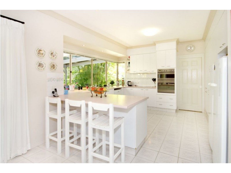 14 Valhalla Ct, Tallai QLD 4213