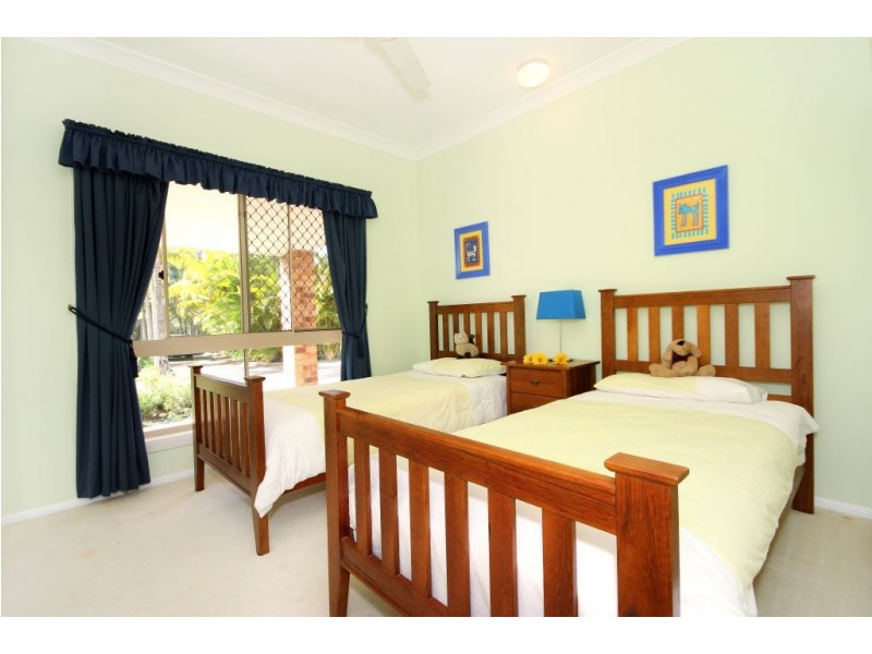 14 Valhalla Ct, Tallai QLD 4213