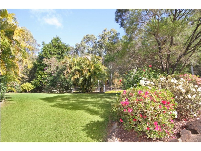 14 Valhalla Ct, Tallai QLD 4213