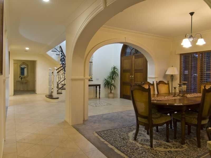 286 Chesterfield Drive, Bonogin QLD 4213