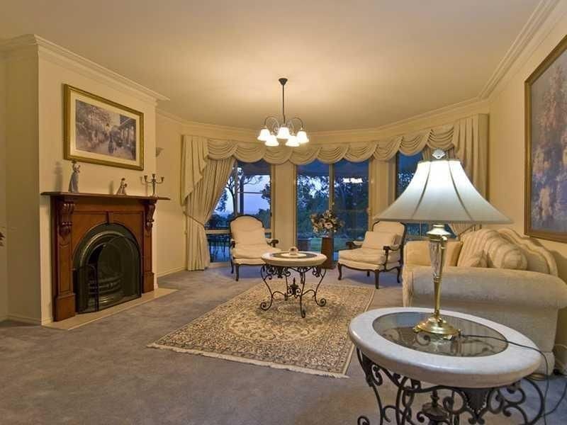 286 Chesterfield Drive, Bonogin QLD 4213