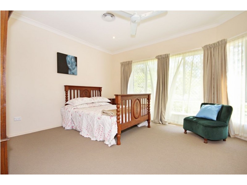 15 Waterfall Way, Tallai QLD 4213