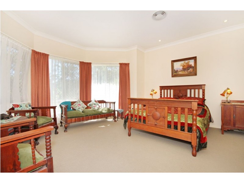 15 Waterfall Way, Tallai QLD 4213