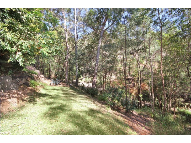 15 Waterfall Way, Tallai QLD 4213