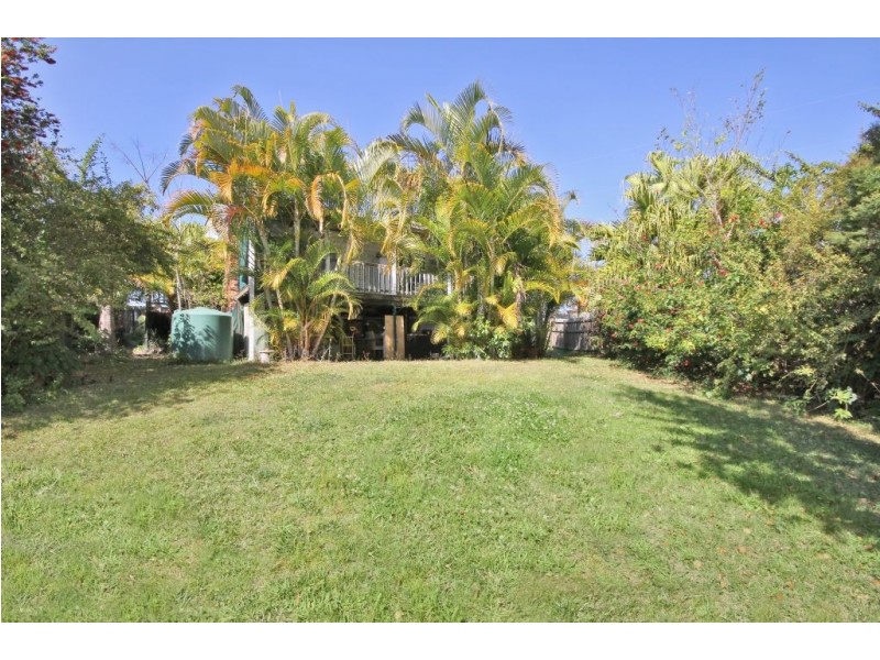 116 Wallandra Rd, Mudgeeraba QLD 4213