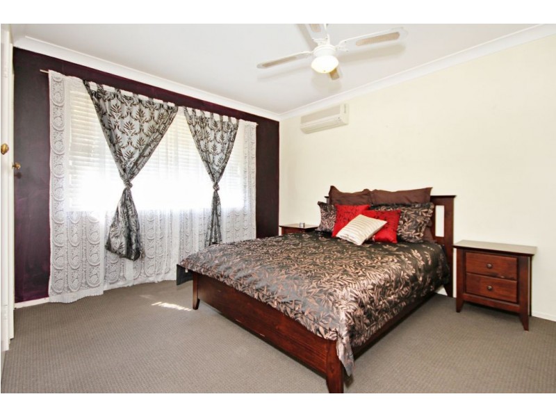 116 Wallandra Rd, Mudgeeraba QLD 4213