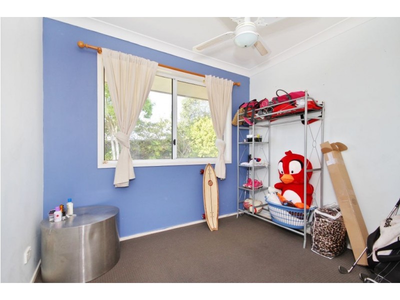 116 Wallandra Rd, Mudgeeraba QLD 4213
