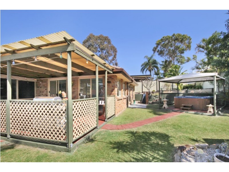 5 Soma Ct, Mudgeeraba QLD 4213