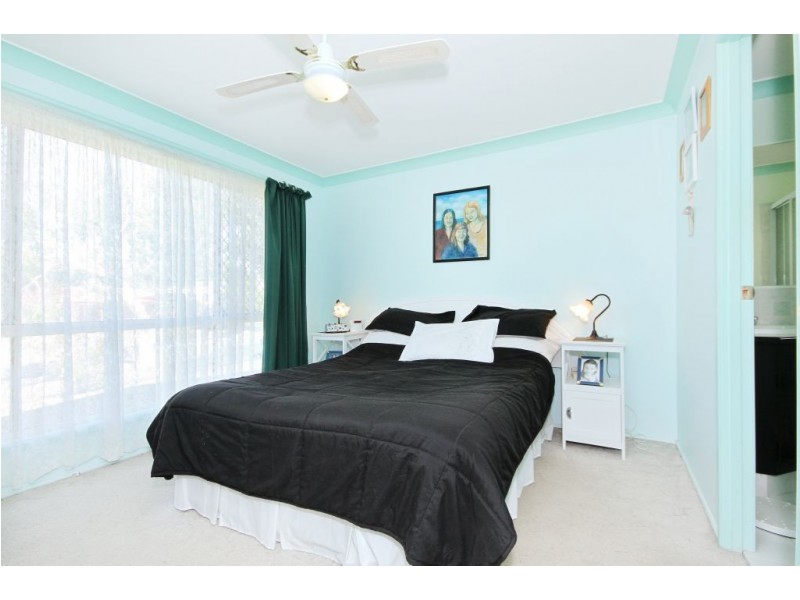 5 Soma Ct, Mudgeeraba QLD 4213