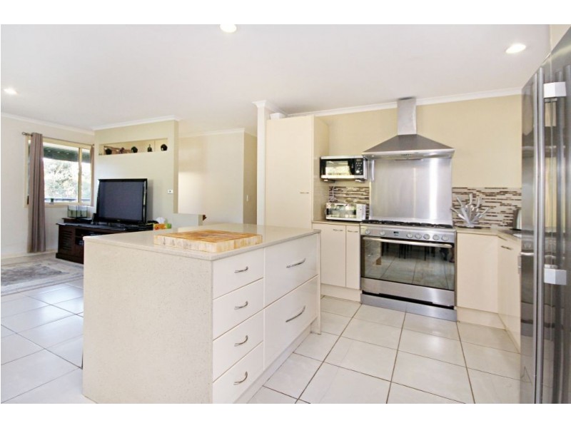 12 Haylett Court, Tallai QLD 4213