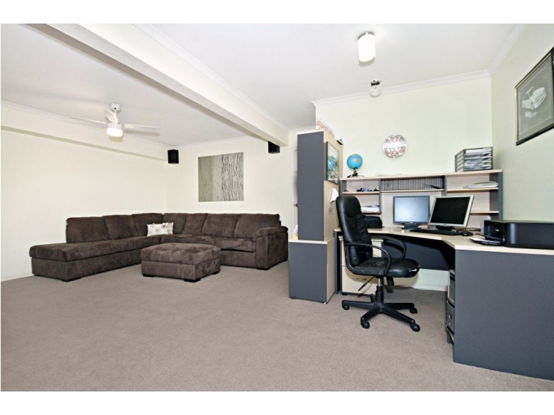 12 Haylett Court, Tallai QLD 4213