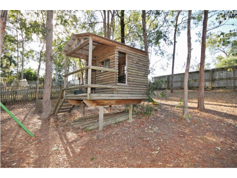 12 Haylett Court, Tallai QLD 4213