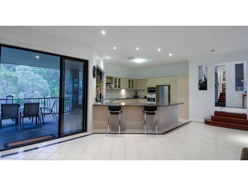 10 Coral Coast Drive, Tallai QLD 4213