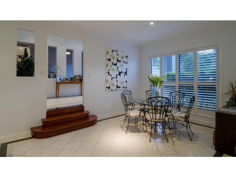 10 Coral Coast Drive, Tallai QLD 4213