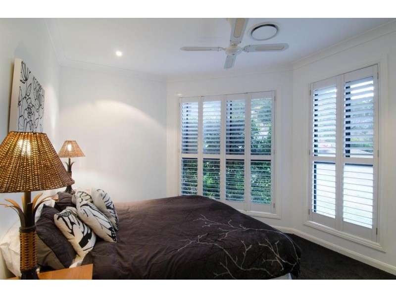 10 Coral Coast Drive, Tallai QLD 4213