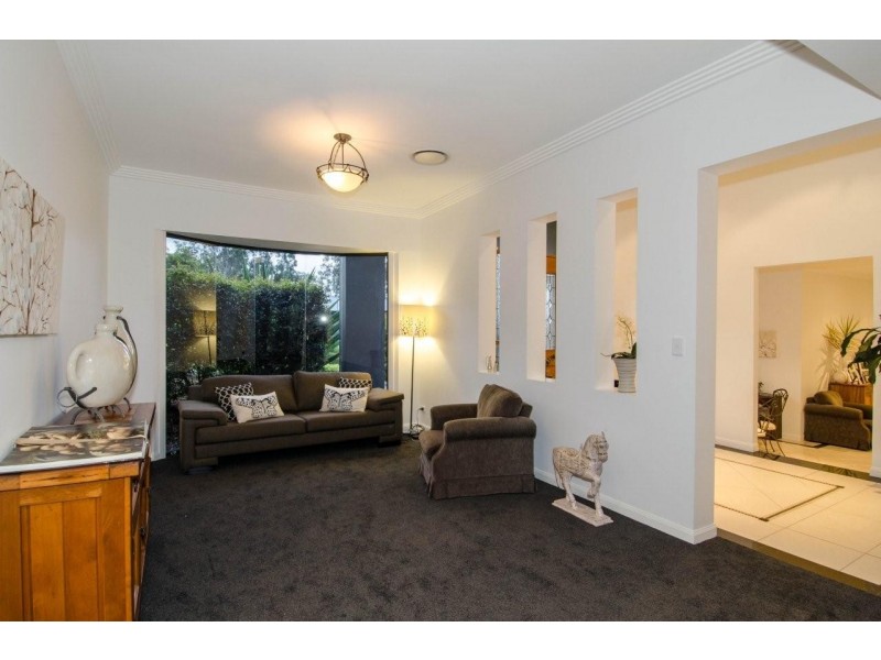 10 Coral Coast Drive, Tallai QLD 4213