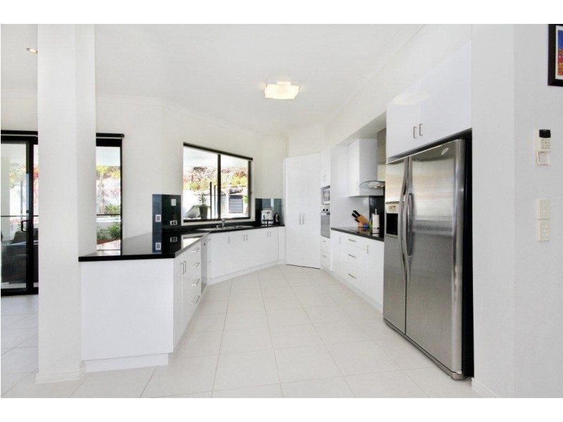 12 Marriott Way, Highland Park QLD 4211