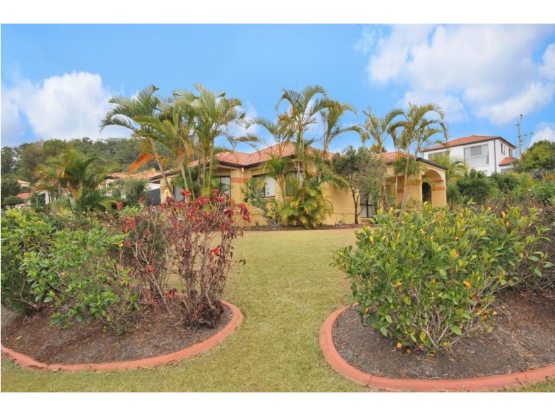 1 Leicester Terrace, Mudgeeraba QLD 4213