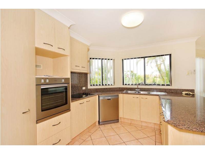 1 Leicester Terrace, Mudgeeraba QLD 4213