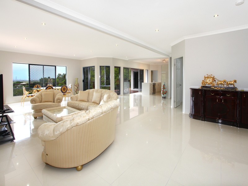 113 The Panorama, Tallai QLD 4213