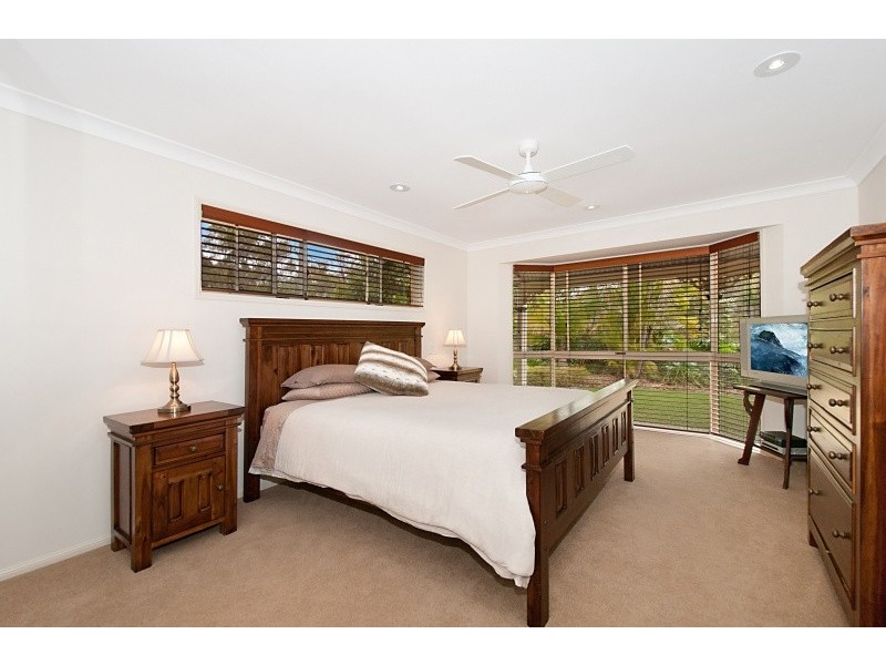 41 Leyshon Ct, Bonogin QLD 4213