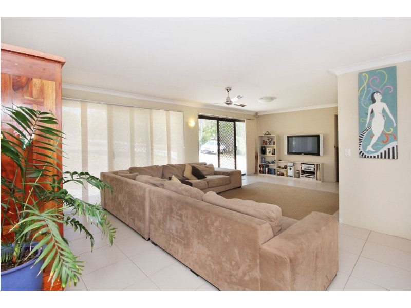 15 Narrabundah Street, Mudgeeraba QLD 4213