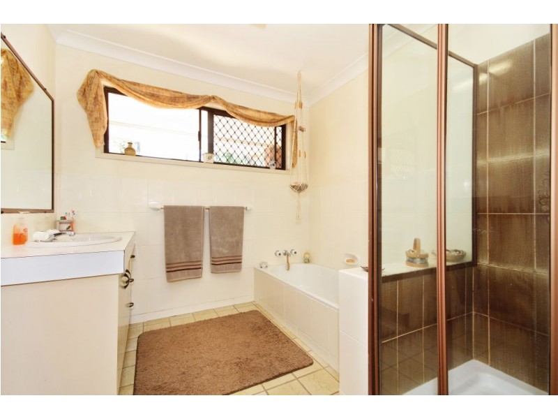 15 Narrabundah Street, Mudgeeraba QLD 4213