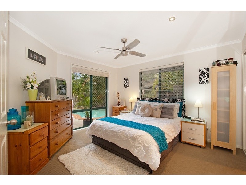 130 Gardenia Drive, Bonogin QLD 4213