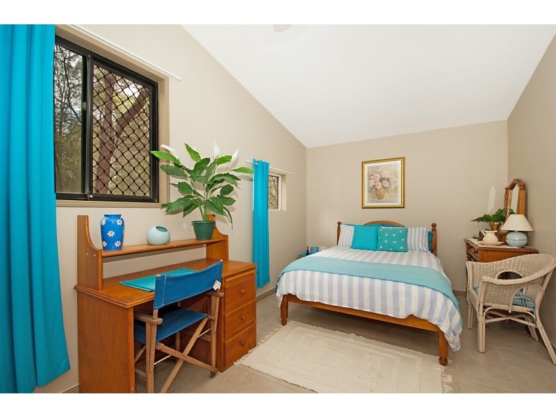 130 Gardenia Drive, Bonogin QLD 4213