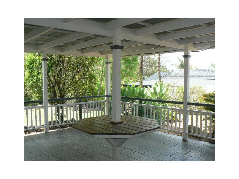 17 Rebbechi Court, Parkwood QLD 4214