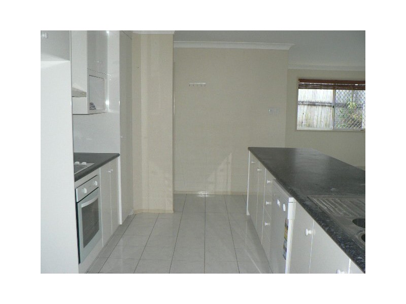 17 Rebbechi Court, Parkwood QLD 4214