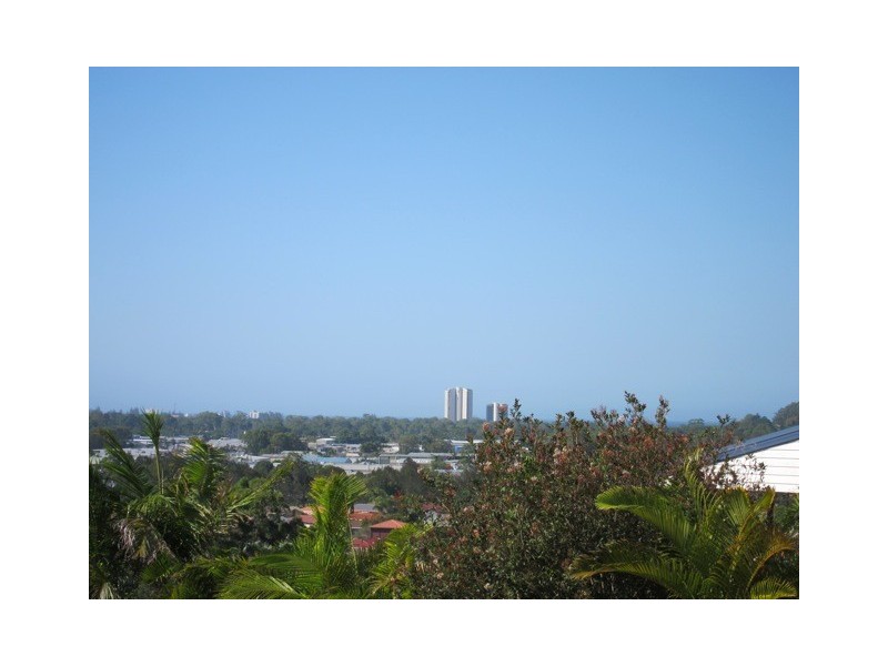 57 Sawtell Drive, Currumbin Waters QLD 4223