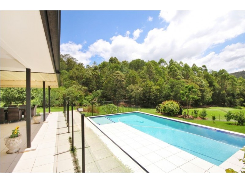 41-43 Parkmeadows Ct, Bonogin QLD 4213