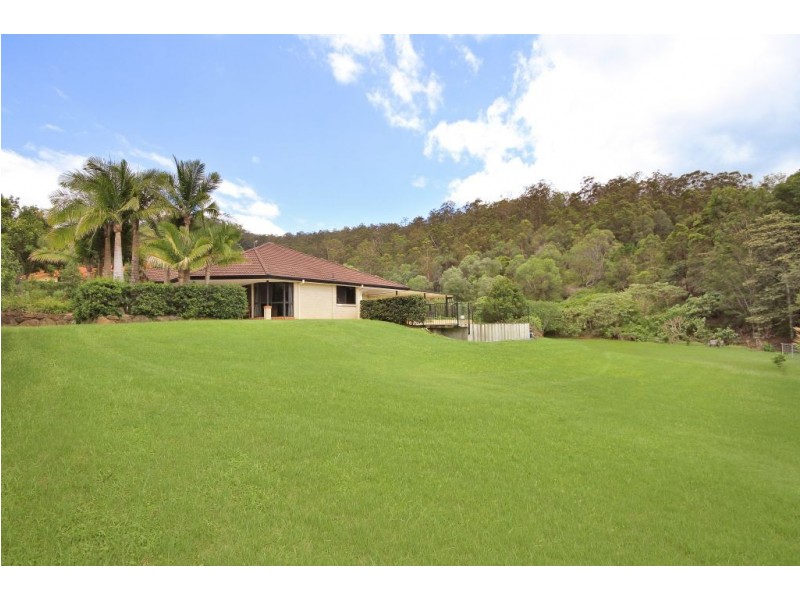 41-43 Parkmeadows Ct, Bonogin QLD 4213