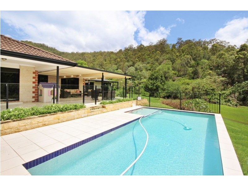 41-43 Parkmeadows Ct, Bonogin QLD 4213