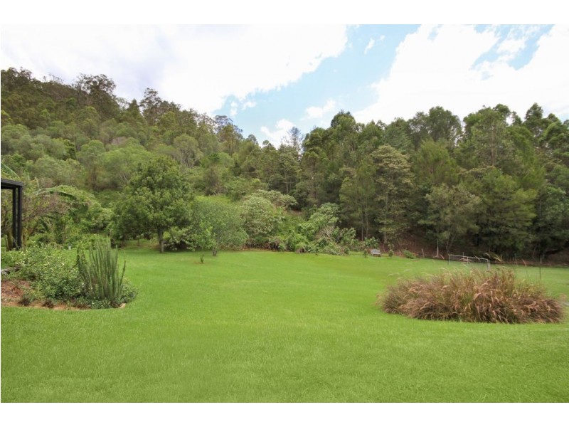 41-43 Parkmeadows Ct, Bonogin QLD 4213