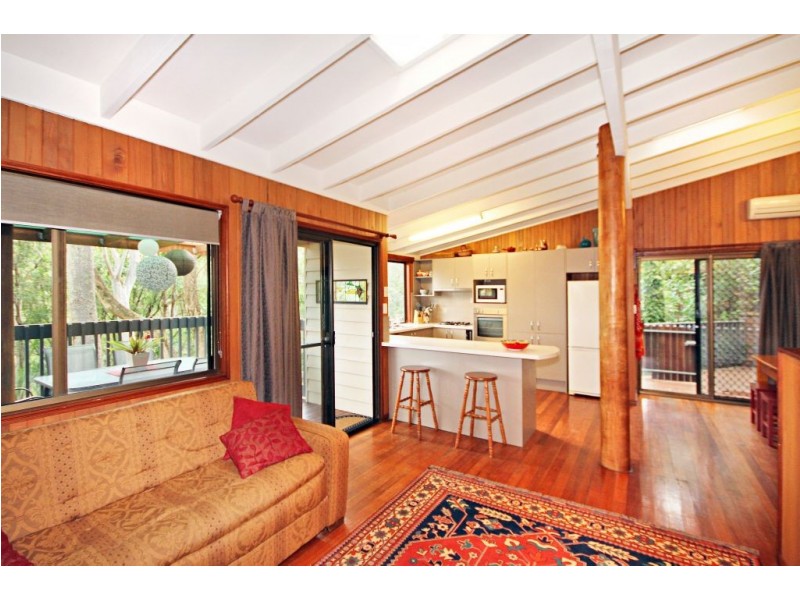 27 Cobai Drive, Mudgeeraba QLD 4213