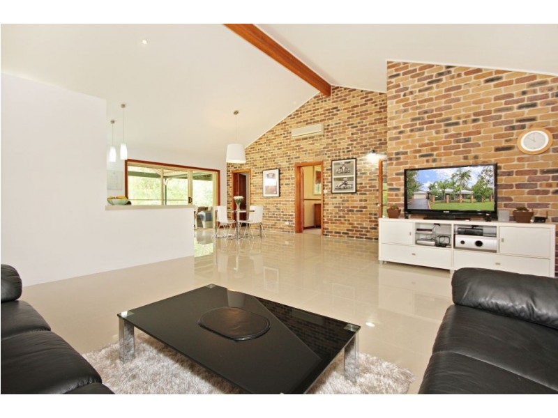 53 Quambone St, Worongary QLD 4213