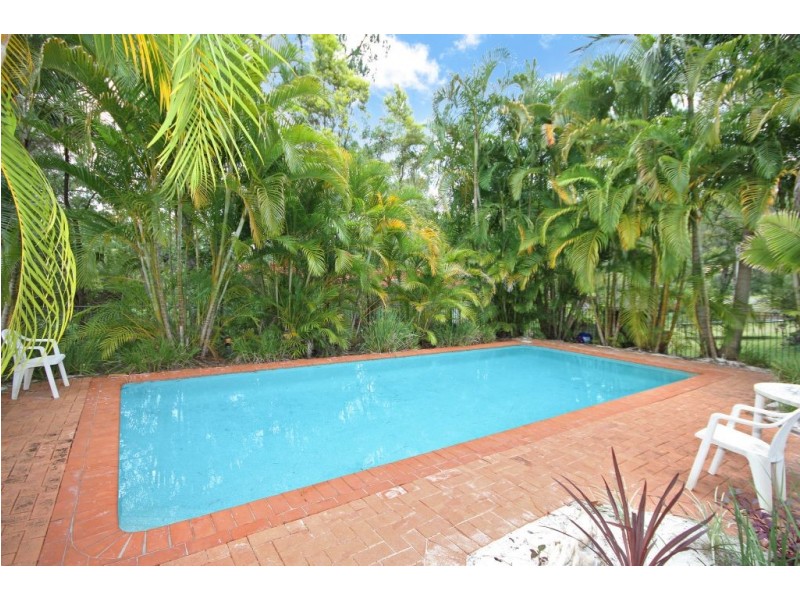 1 Cardinal Ct, Mudgeeraba QLD 4213