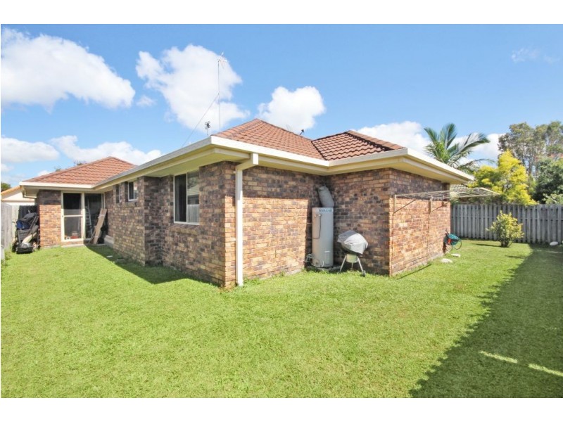 97 Kingarry Circuit, Merrimac QLD 4226