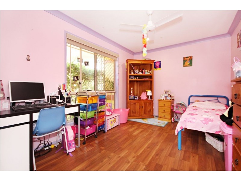 32 Wiltshire Drive, Mudgeeraba QLD 4213