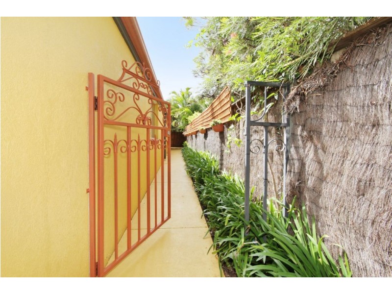 32 Wiltshire Drive, Mudgeeraba QLD 4213