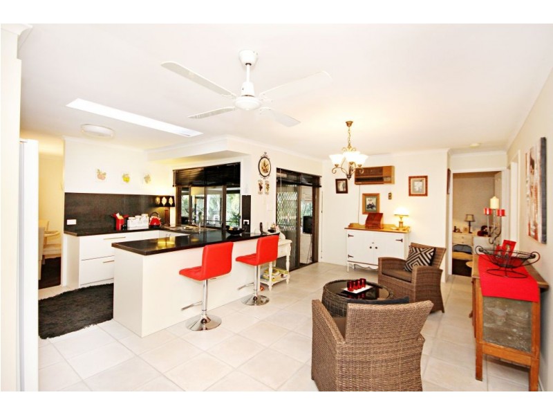 6 Cardinal Ct, Mudgeeraba QLD 4213