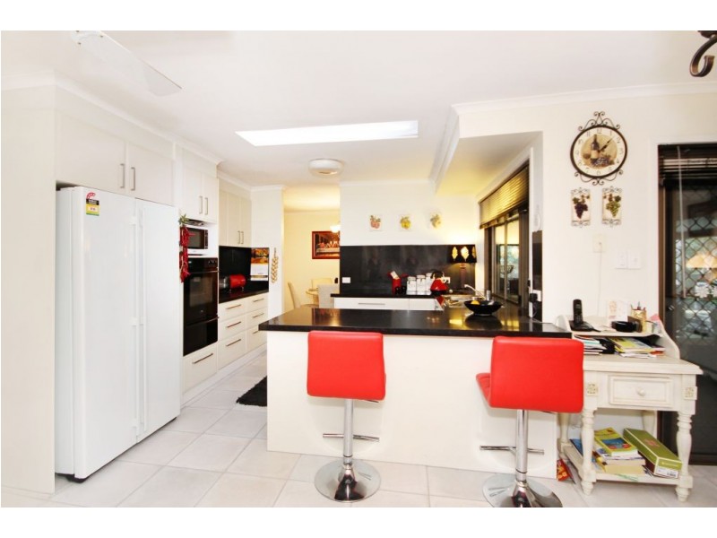 6 Cardinal Ct, Mudgeeraba QLD 4213