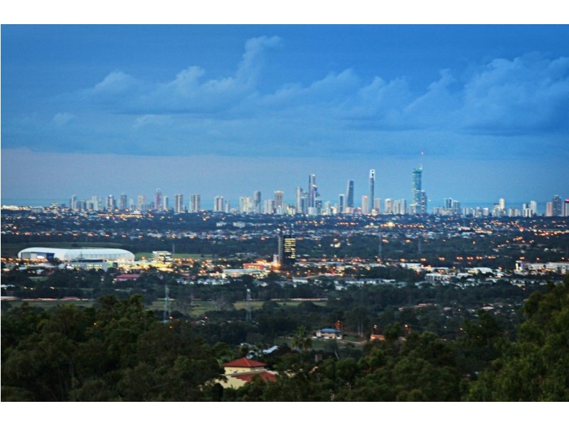 140 Strawberry Rd, Mudgeeraba QLD 4213