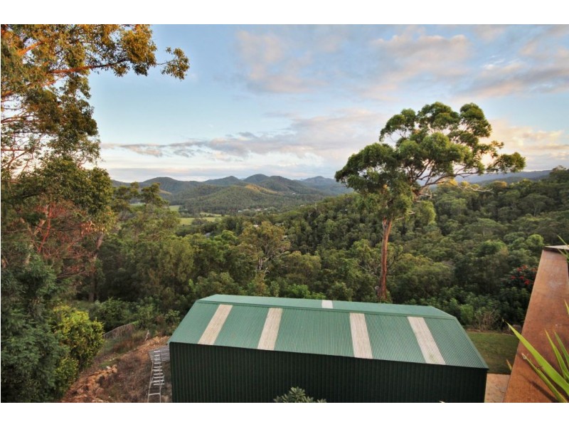 140 Strawberry Rd, Mudgeeraba QLD 4213