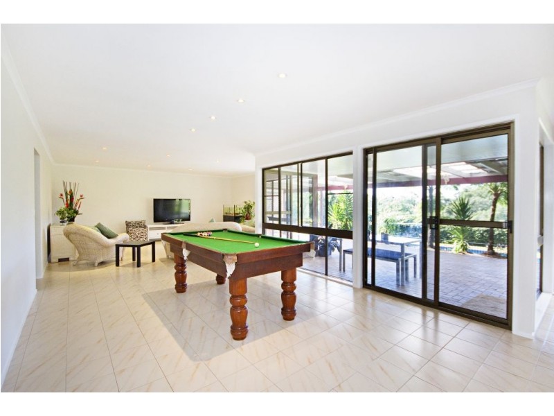 12 Veronica Drive, Tallai QLD 4213