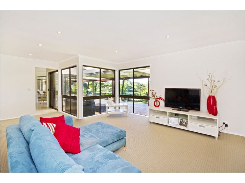 12 Veronica Drive, Tallai QLD 4213