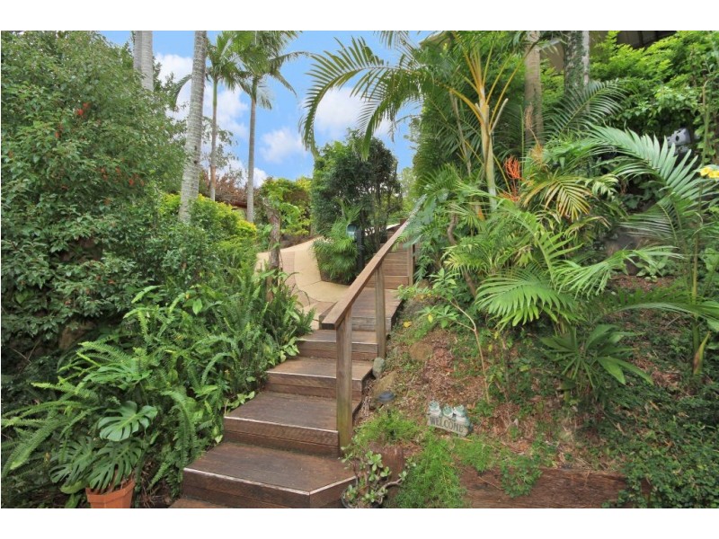 37 Cobai Drive, Mudgeeraba QLD 4213