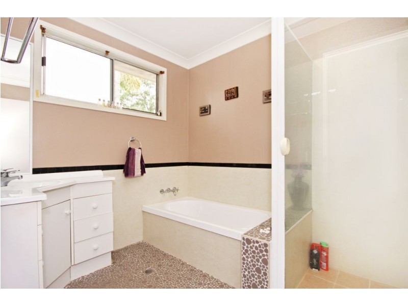 37 Cobai Drive, Mudgeeraba QLD 4213